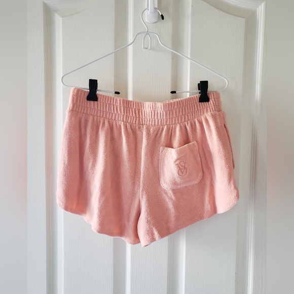 NWOT Peach colored PINK VS shorts - Picture 2 of 4